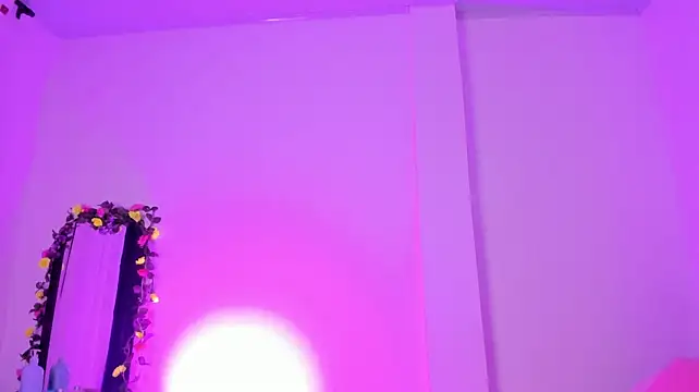 RoseCassie's Live XXX Chat