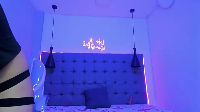 Antrax_18_ Live XXX-chat