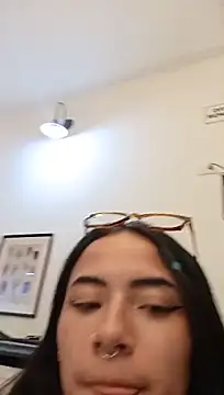 Ivyy_sweet_のライブXXXチャット