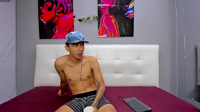 ahsly78Bryan Chat XXX in diretta