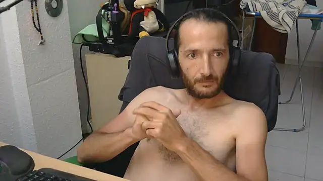softail85's Live XXX Chat