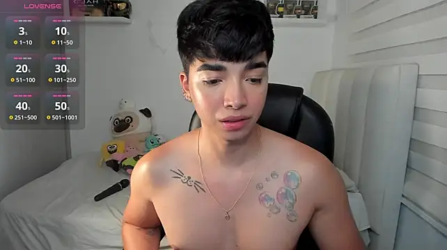 santy7v7's Live XXX Chat