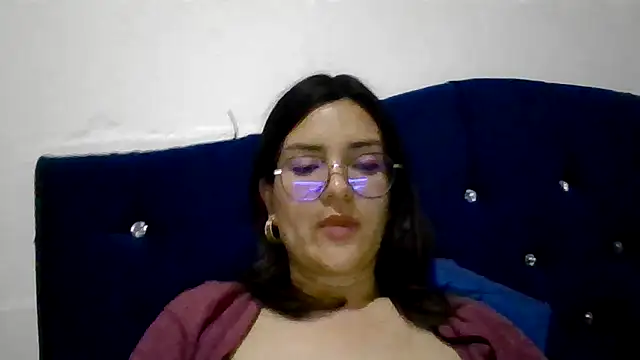Онлайн чат XXX princessbella93