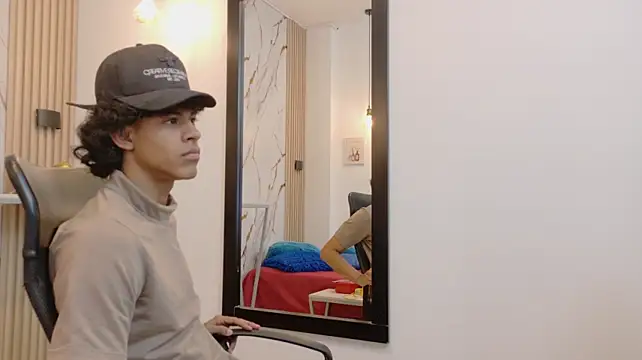 Zayn_Fox32 라이브 XXX 채팅