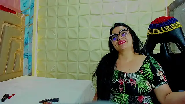 Czat XXX na żywo – megan_glenda