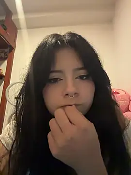 Chatroom XXX en direct de softdoll-_