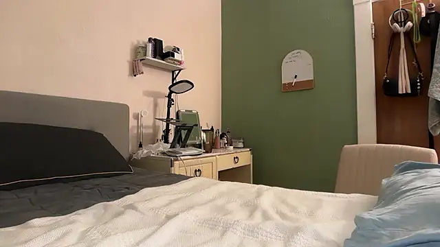 native_naya's Webcam Show