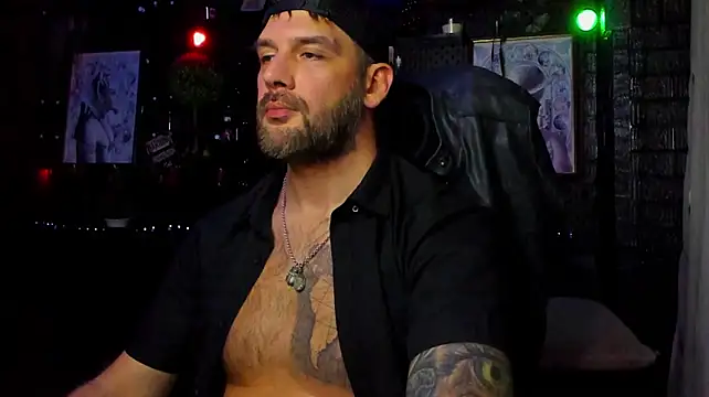 Chat +18 de LexHardy ao vivo