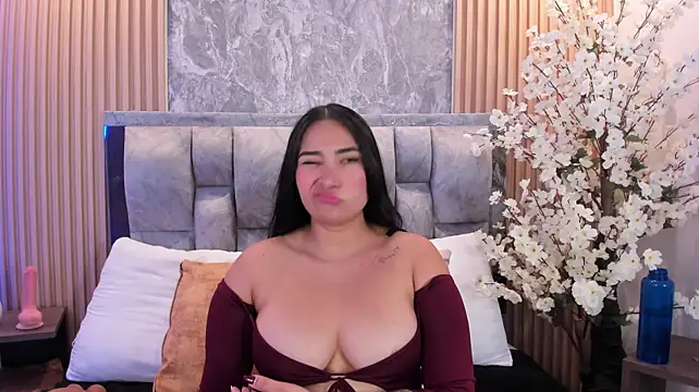 Онлайн чат XXX Sulay_Kim