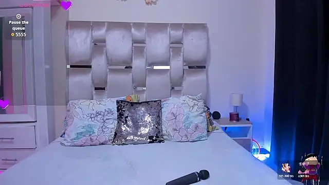 MelanyShayk Chat XXX live