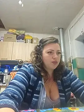 Jyleta Chat XXX in diretta