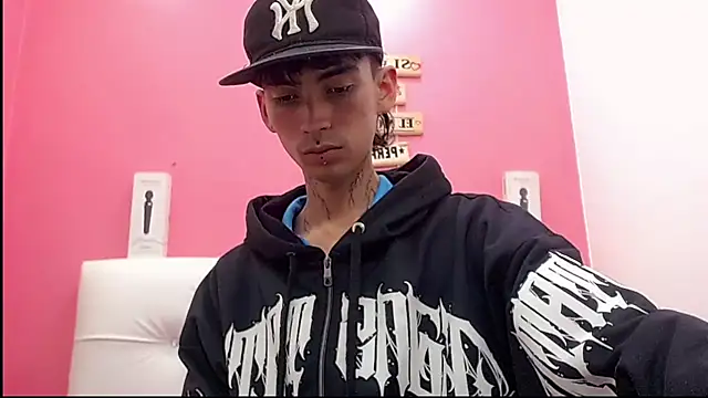 Chat XXX en directo de ttimy_x_boy