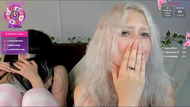 Muffin_Mia webkamerás műsora