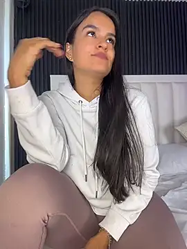 دردشة LucieMillerr الجنسية المباشرة