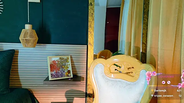 Živý XXX chat AnnaVictoria__