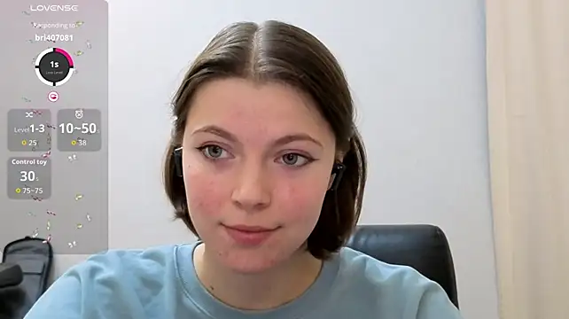 Živý XXX chat LoriYates