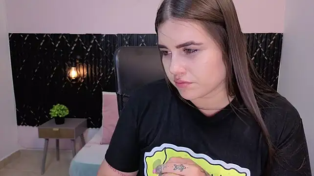 Aabby_lee Adlı Modelin Canlı XXX Sohbeti