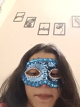 Sommiya_love Chat XXX in diretta