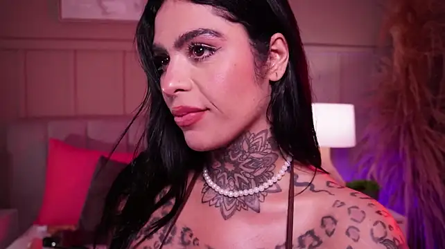 curvyliciousss' Live XXX Chat