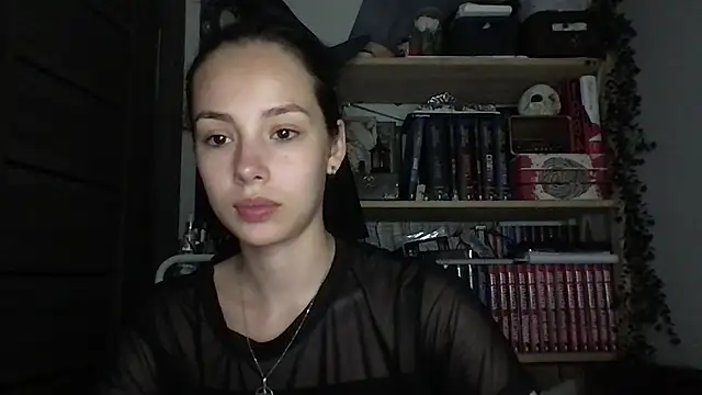 Yuna5343 Chat XXX in diretta