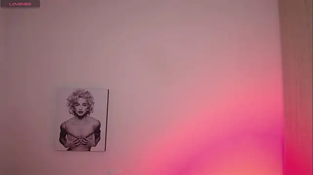 Czat XXX na żywo – Millie_bobby