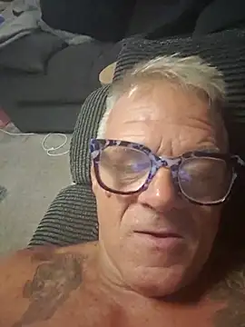 Chat +18 de gymrat61 ao vivo