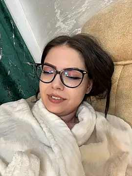 KaylaLewyss live XXX chat