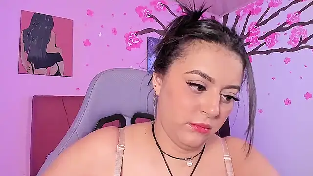 LorenaStevens' Live XXX Chat