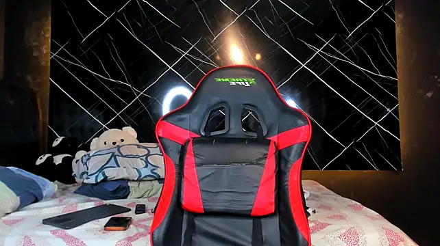 Czat XXX na żywo – JackMclain