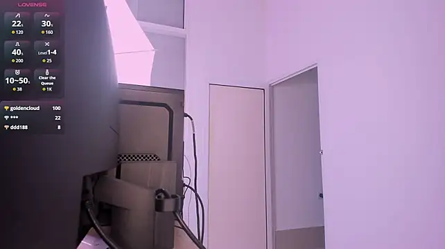 tiny_isawii Chat XXX in diretta