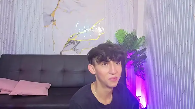ETHANN_TAY1 live XXX chat