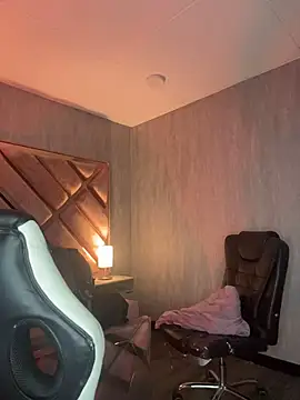 ian_mathias_n Live XXX chat