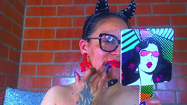 Chatroom XXX en direct de Taylor-hardcore