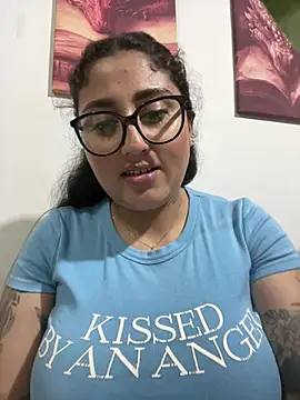 croftsmila's Webcam Show