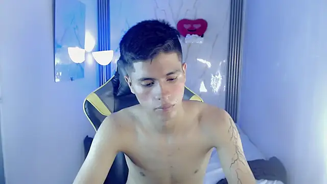 XXX chat uživo modela Ascii_one