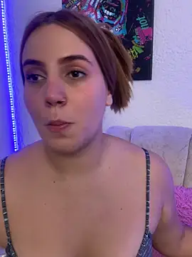 Greta_smith Adlı Modelin Canlı XXX Sohbeti