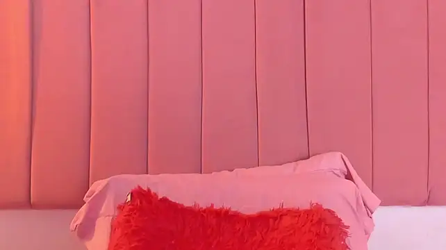 escar_let's Live XXX Chat