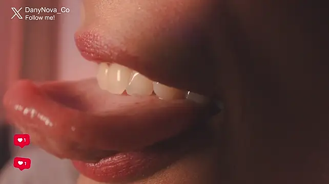 DanyNova_Co's Live XXX Chat