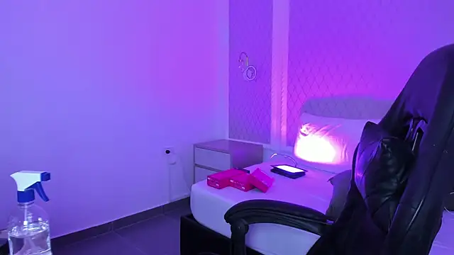 צ'אט XXX בשידור חי של aitana_dork