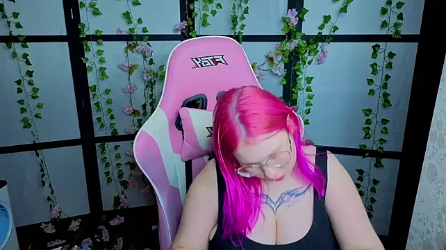 kitsune_little Chat XXX in diretta