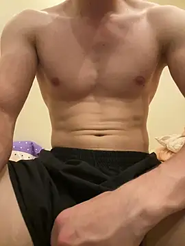 Meeedooo69: διαδικτυακό σόου στην κάμερα