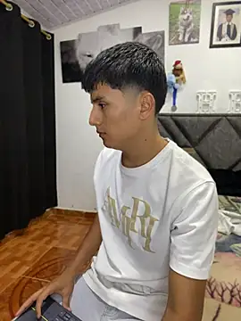 Kael_Nova Chat XXX live
