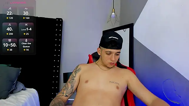 Boy_Mathew Adlı Modelin Canlı XXX Sohbeti
