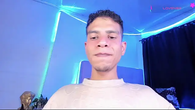 Онлайн чат XXX Ethan_Boyy