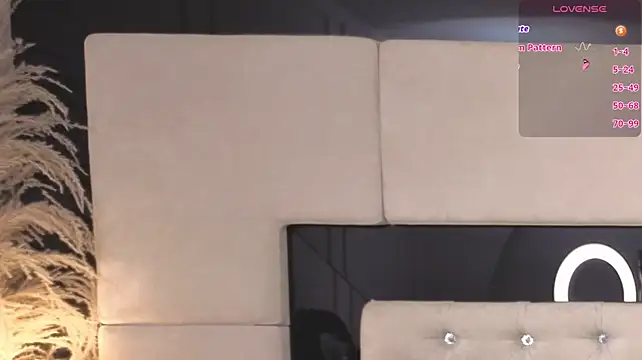 CarlaRossi_'s Live XXX Chat