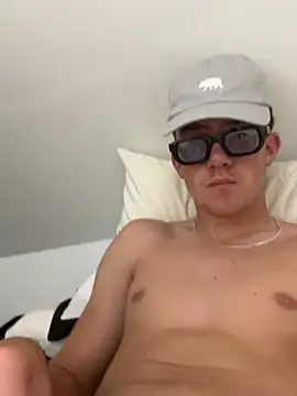 HugoJSK2005 Webcam show