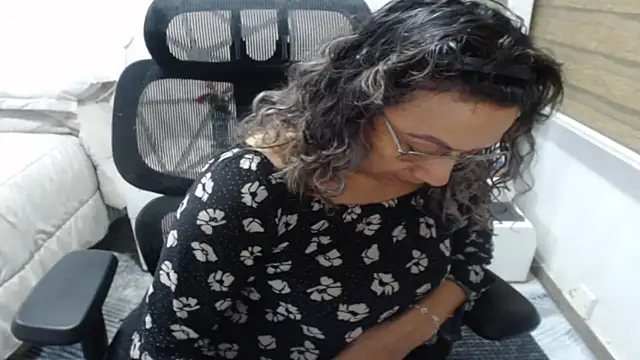 jesy_hotn Live XXX chat