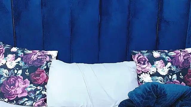 Chat XXX Live HotSmallTits