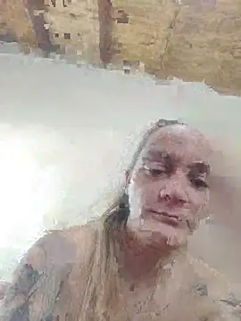 Nanybeach live XXX chat