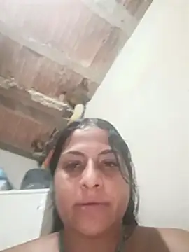 Chat +18 de Giselabrunette25 ao vivo